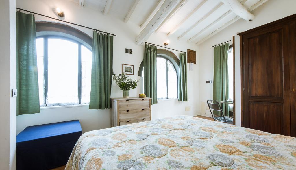 Agriturismo Verde Oliva บันโญ อา ริโพลี ภายนอก รูปภาพ